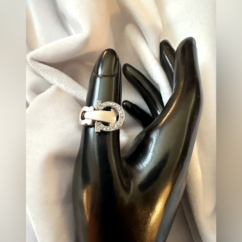 Horseshoe Style Ring with cz’s.